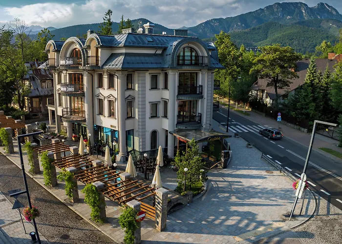 Aparthotel Cristina